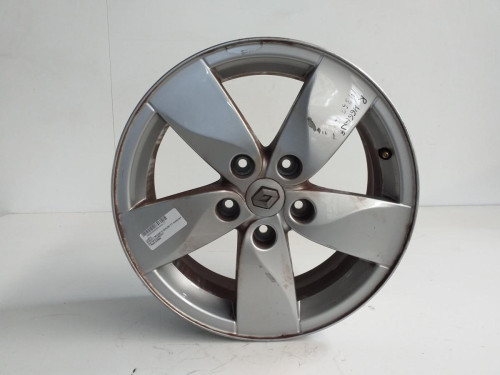 LLANTA RENAULT MEGANE III BERLINA 5P 