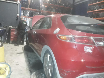 HONDA CIVIC 5 PUERTAS (FK)