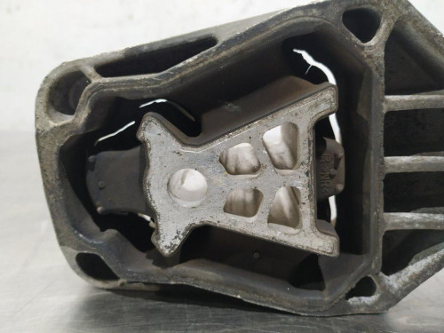  SOPORTE MOTOR Mercedes-Benz CLASE B (BM 246) 
