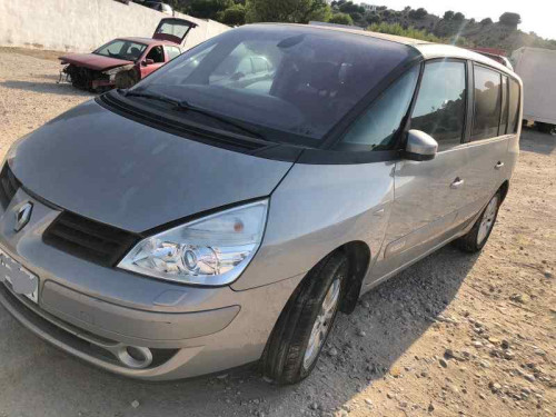 RENAULT ESPACE IV (JK0) — vehículo donante para recambios 