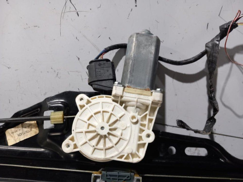  ELEVALUNAS TRASERO DERECHO BMW SERIE 5 BERLINA (E60) 