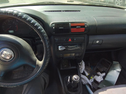  SEAT TOLEDO (1M2) 