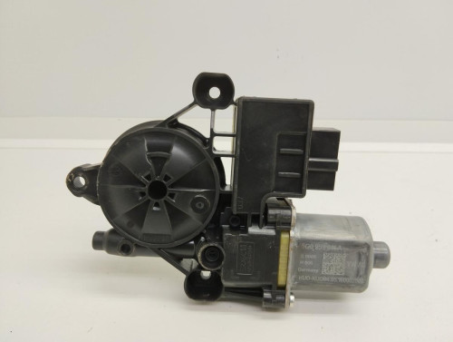  MOTOR ELEVALUNAS TRASERO IZQUIERDO Seat LEON (5F1) 