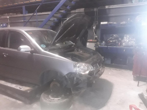  VOLKSWAGEN POLO IV (9N3) 