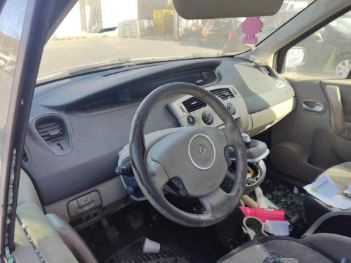  RENAULT SCENIC II (JM) 