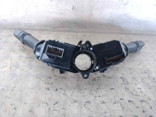 MANDO MULTIFUNCION Kia RIO (UB) 