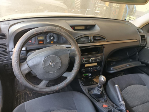 RENAULT LAGUNA II (BG0) — автомобиль-донор на запчасти 