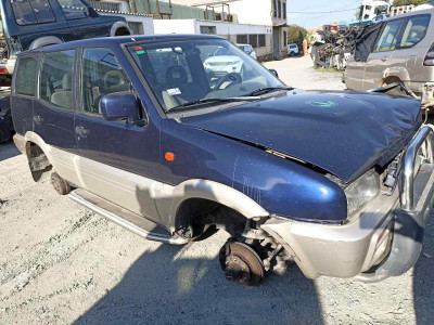 NISSAN TERRANO II (R20)