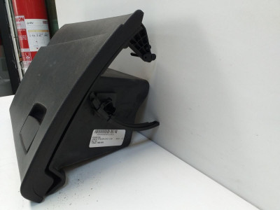 GUANTERA, LANCIA, YPSILON (101)