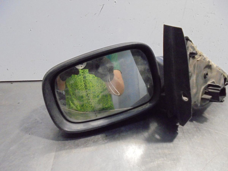 RETROVISOR IZQUIERDO