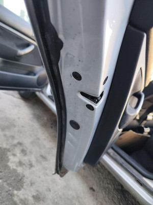 CERRADURA PUERTA TRASERA IZQUIERDA