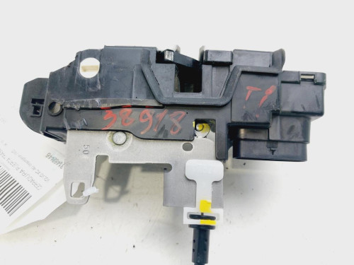 CERRADURA PUERTA TRASERA IZQUIERDA Volvo XC40 