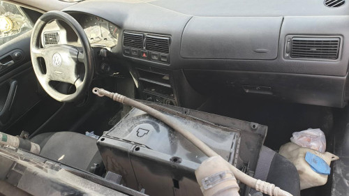 VOLKSWAGEN GOLF IV BERLINA (1J1)(10.1997) — автомобиль-донор на запчасти 
