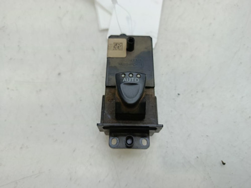 MANDO ELEVALUNAS DELANTERO DERECHO Honda CIVIC 5 PUERTAS (FK) 