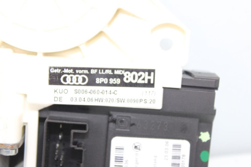 MOTOR ELEVALUNAS DELANTERO DERECHO 