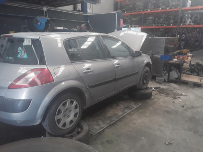 RENAULT MEGANE II BERLINA 5P