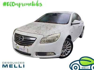 OPEL INSIGNIA BERLINA