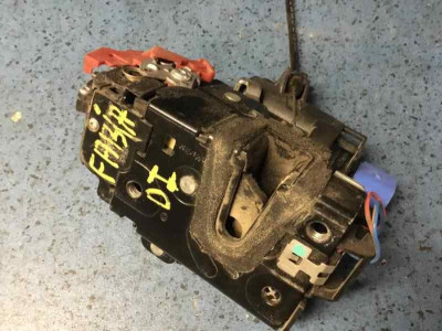 CERRADURA PUERTA DELANTERA IZQUIERDA