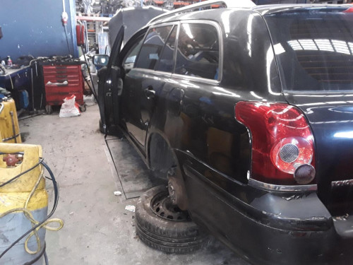  TOYOTA AVENSIS WAGON (T25) 