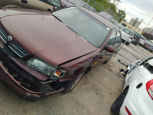  NISSAN MAXIMA QX (A32) 