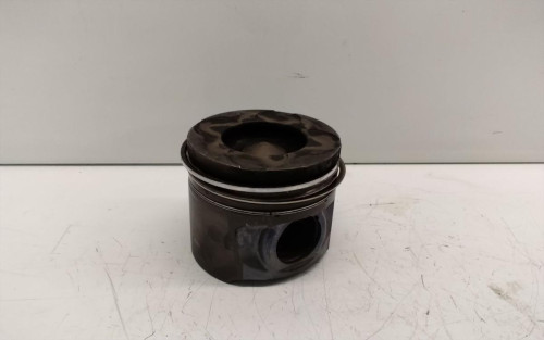 PISTON CHRYSLER VOYAGER (RG) 