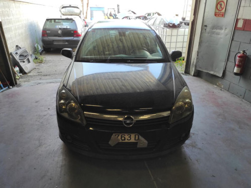 OPEL ASTRA H CARAVAN — vehículo donante para recambios 