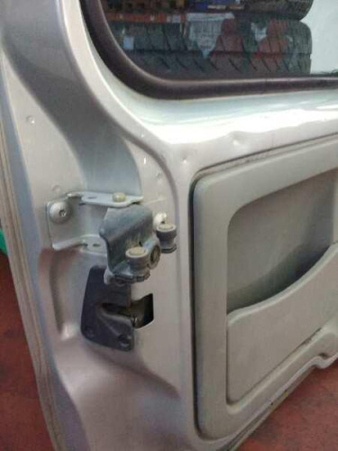  PUERTA LATERAL CORREDERA IZQUIERDA Renault KANGOO I (F/KC0) 
