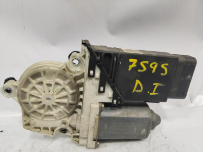 MOTOR ELEVALUNAS DELANTERO IZQUIERDO, Volkswagen, GOLF IV BERLINA (1J1)(10.1997)