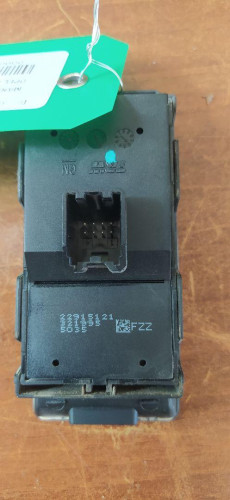 MANDO ELEVALUNAS DELANTERO IZQUIERDO OPEL INSIGNIA BERLINA 