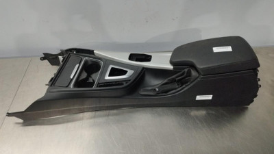 APOYABRAZOS CENTRAL, BMW, SERIE 3 BERLINA (F30)