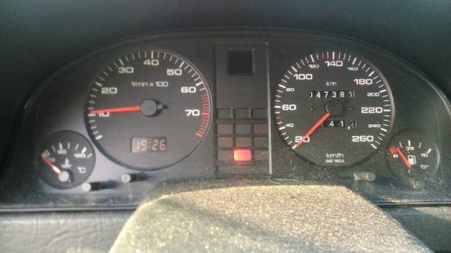  AUDI COUPE (8B3) 