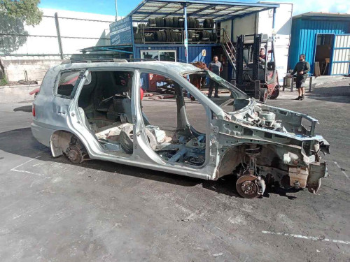  KIA CARENS (RS) 