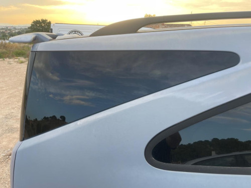 LUNA CUSTODIA TRASERA DERECHA Ssangyong RODIUS 
