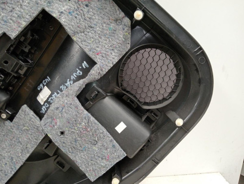  GUARNECIDO PUERTA TRASERA DERECHA NISSAN PULSAR (C13M) 