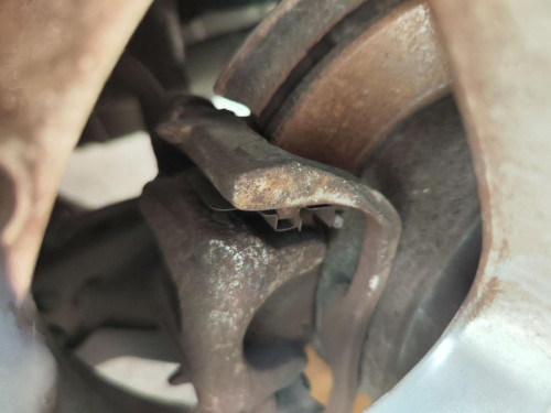 PINZA DE FRENO TRASERA IZQUIERDA Mercedes-Benz CLASE B (BM 245) 