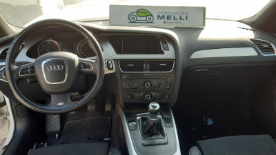 AUDI A4 BERLINA (8K2)