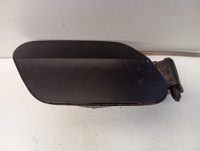 TAPA EXTERIOR COMBUSTIBLE, VOLKSWAGEN, GOLF VIII BERLINA (CD1)