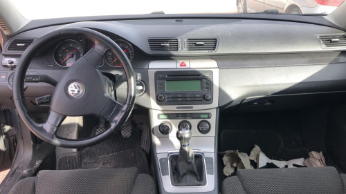 VOLKSWAGEN PASSAT BERLINA (3C2) — автомобиль-донор на запчасти 