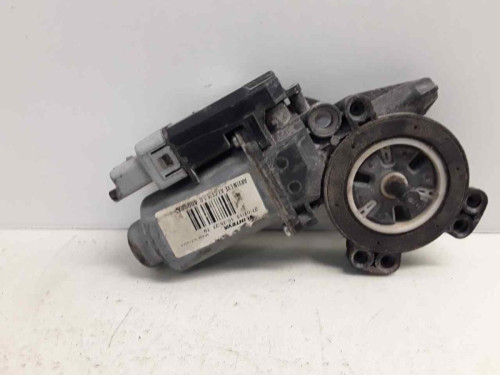 MOTOR ELEVALUNAS TRASERO DERECHO 