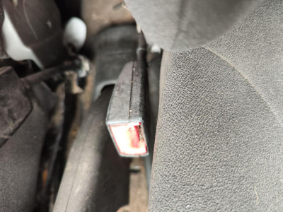 PRETENSOR AIRBAG IZQUIERDO