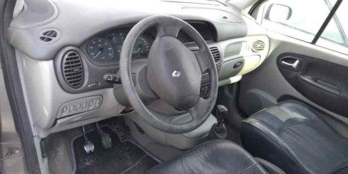 RENAULT MEGANE I SCENIC (JA0) — автомобиль-донор на запчасти 