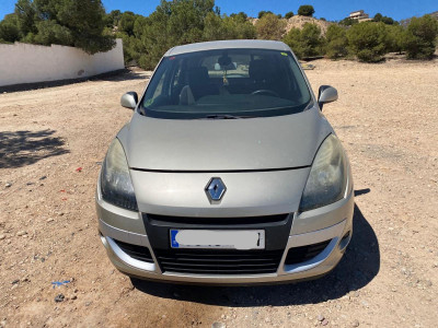 RENAULT SCENIC III (JZ)