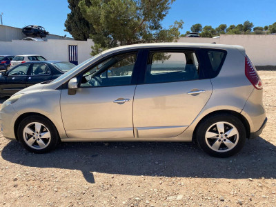 RENAULT SCENIC III (JZ)