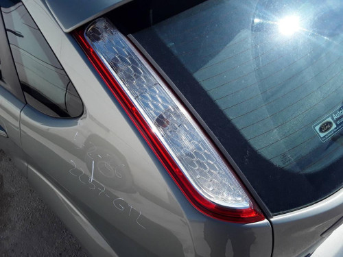 PILOTO TRASERO IZQUIERDO FORD FOCUS BERLINA (CB4) 