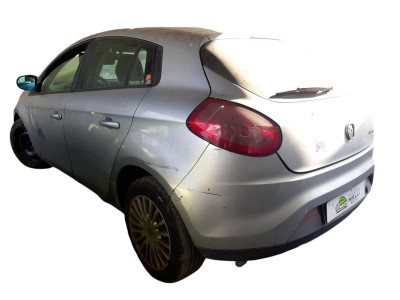 FIAT II BRAVO (198)