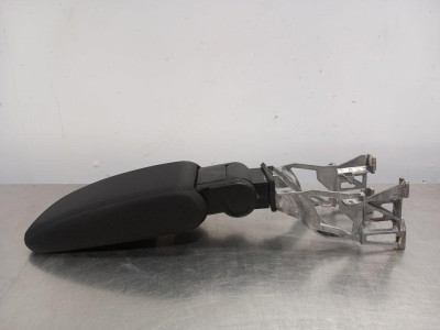 APOYABRAZOS CENTRAL, AUDI, Q3 SPORTBACK (F3N)