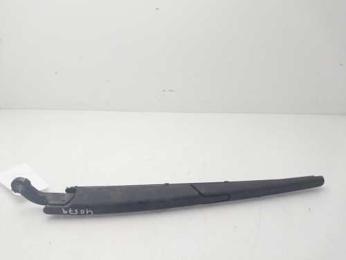 BRAZO LIMPIA TRASERO VOLVO XC70 
