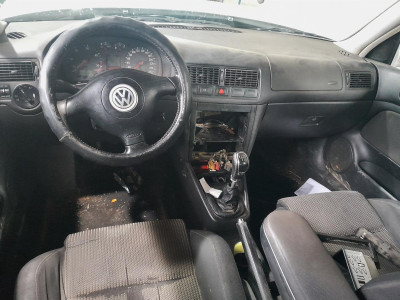 VOLKSWAGEN GOLF IV BERLINA (1J1)(10.1997)