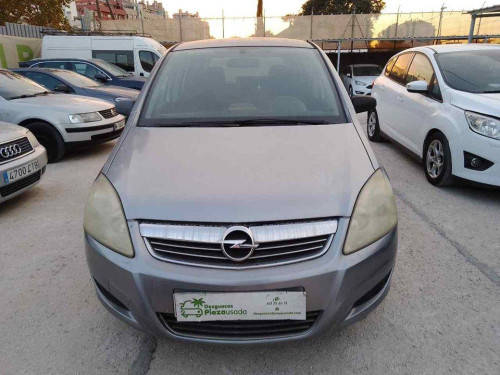 OPEL ZAFIRA B — vehículo donante para recambios 