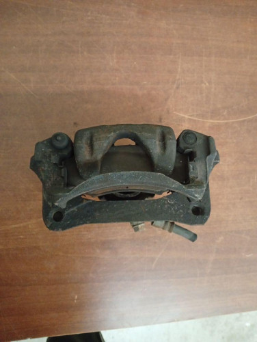 PINZA DE FRENO TRASERA DERECHA Toyota LAND CRUISER (J12) 